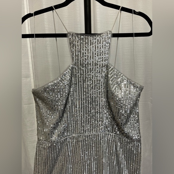 ADRIANNA PAPELL Silver Sequin Halter Gown | size 10 - Picture 3 of 11